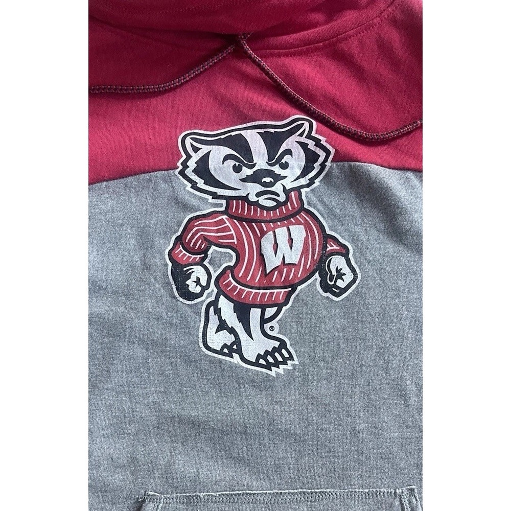 Wisconsin Badgers Hoodie Women's Cowl Neck Bucky Sweatshirt Red/Gray Medium NWT